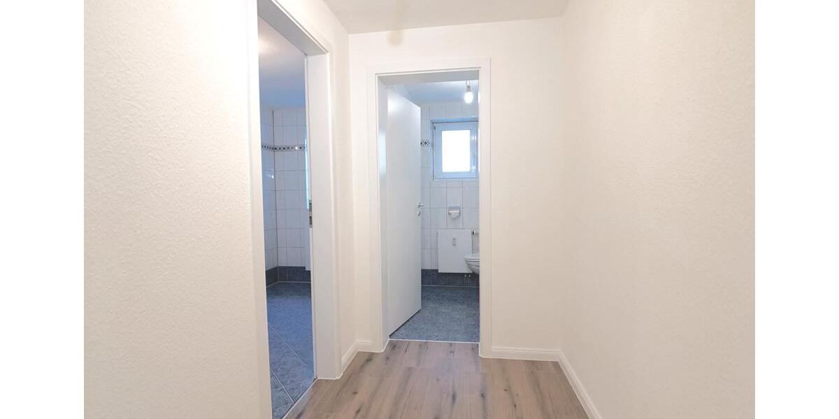 Erdgeschoßwohnung Baiersbronn - 3.5 Zimmer, 95 m&sup2;, 690&euro; | Angebot:23794105