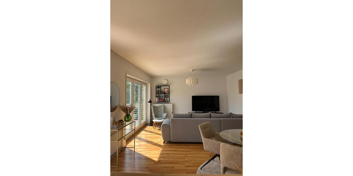 Etagenwohnung Osnabrück Hellern - 3 Zimmer, 101 m&sup2;, 1.050&euro; | Angebot:26600921