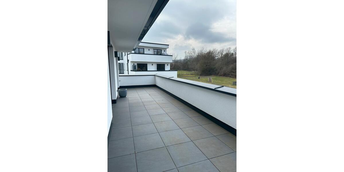 Etagenwohnung Ahnatal - 3 Zimmer, 119 m&sup2;, 1.300&euro; | Angebot:26617574