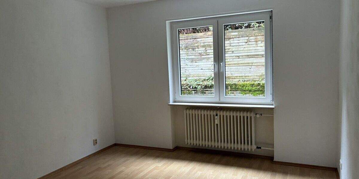 Etagenwohnung Saarbrücken / Schafbrücke Schafbrücke - 3 Zimmer, 102 m&sup2;, 850&euro; | Angebot:24989417