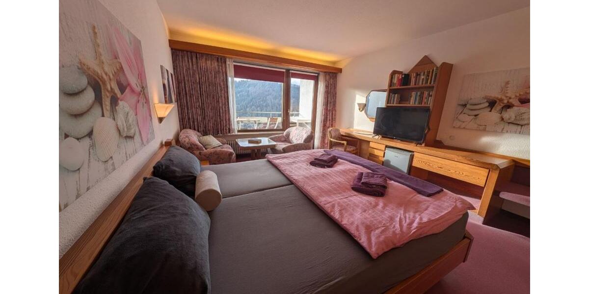 monatlich kündbar - Hotelzimmer mit Balkon 1 zimmer