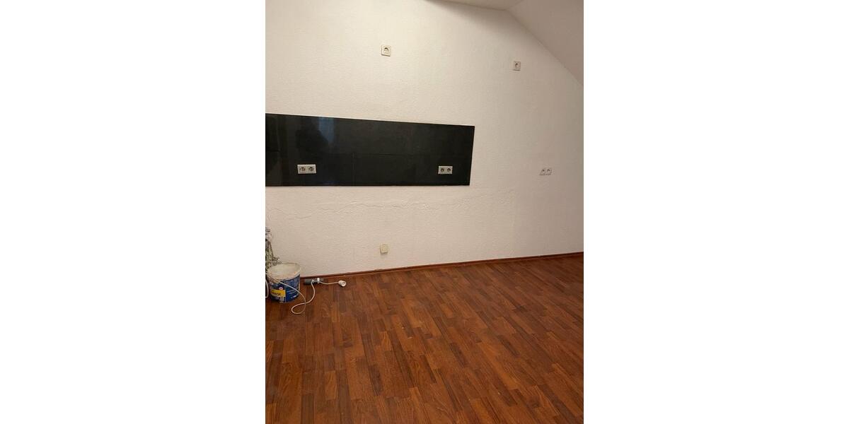 Dachgeschoßwohnung Sulzbach (Saar) - 2 Zimmer, 65 m&sup2;, 700&euro; | Angebot:24454430