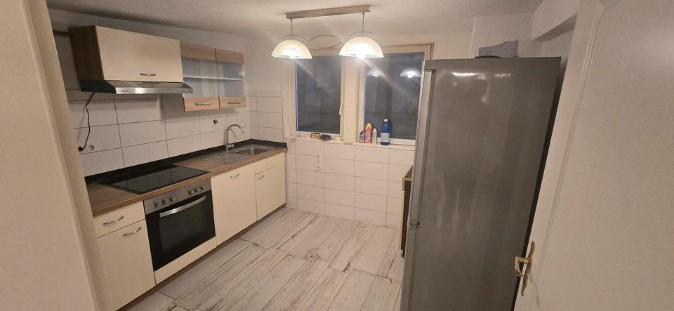 Etagenwohnung Schorndorf - 4 Zimmer, 75 m&sup2;, 900&euro; | Angebot:24364579