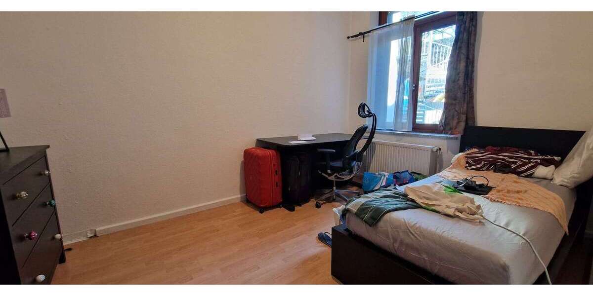 Zimmer Düsseldorf Lierenfeld - 785&euro; | Angebot:26696824