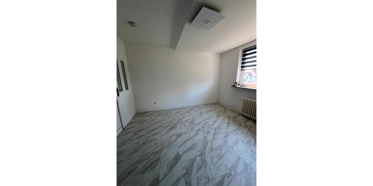 Etagenwohnung Schenefeld - 2 Zimmer, 53 m&sup2;, 1.000&euro; | Angebot:24370299