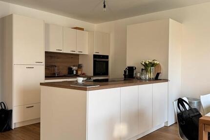 Schöne 3,5 Zimmer-Wohnung mit großem Garten zimmer