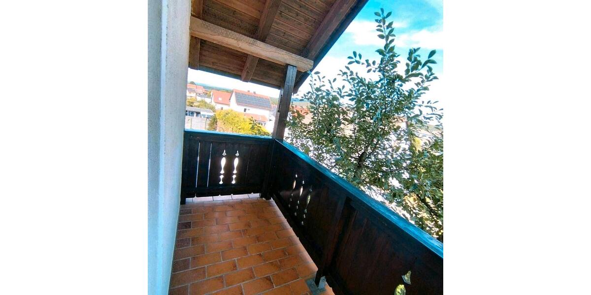 Etagenwohnung Maxhütte-Haidhof Haidhof - 4 Zimmer, 88 m&sup2;, 1.075&euro; | Angebot:26462989