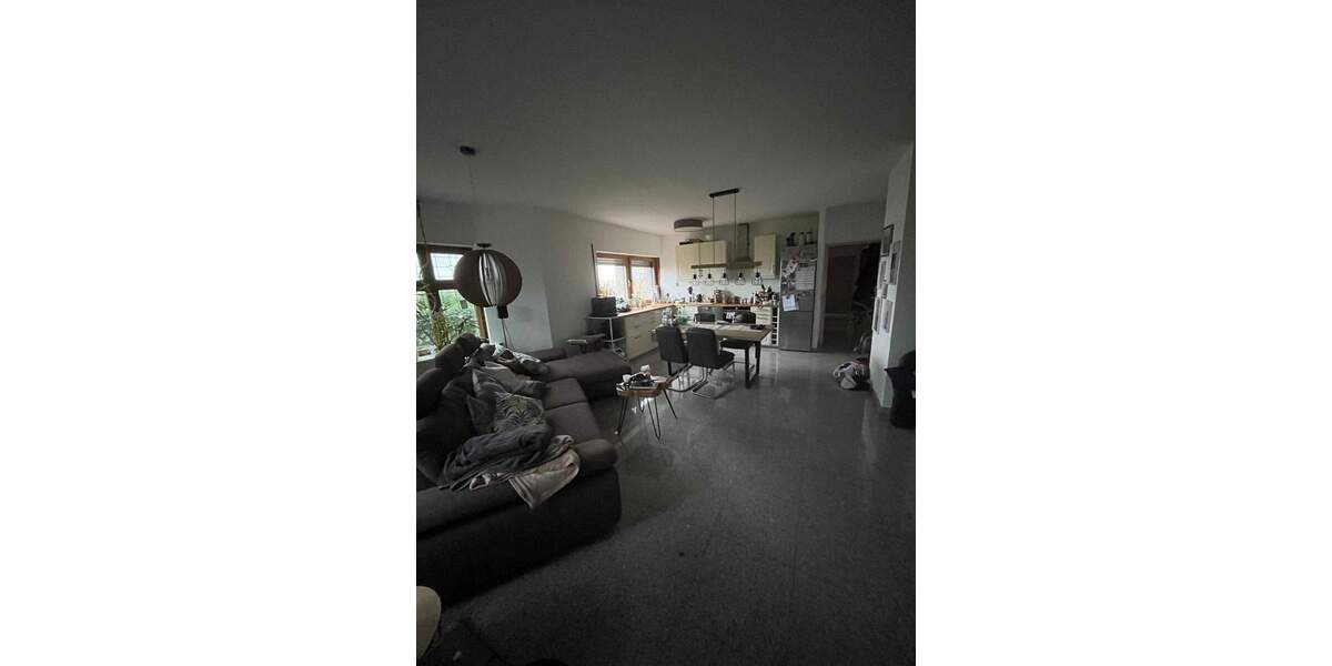 Etagenwohnung Würzburg Zellerau - 3 Zimmer, 88 m&sup2;, 1.150&euro; | Angebot:25800892