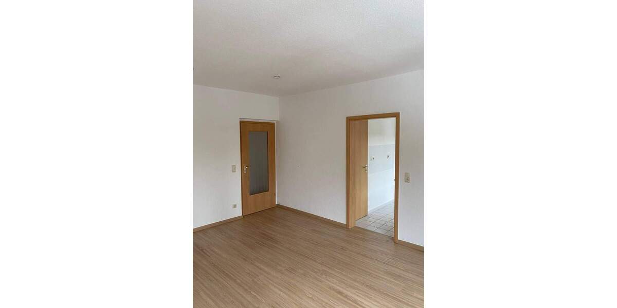 Etagenwohnung Dresden Striesen-Süd - 3 Zimmer, 68 m&sup2;, 717&euro; | Angebot:25265174