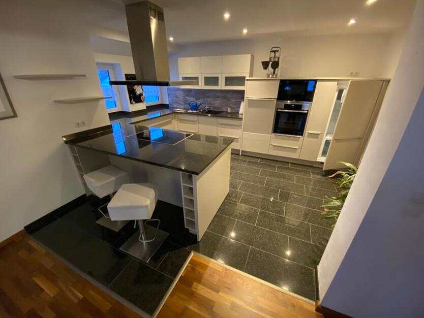 Modernisierte 125qm MaisonetteWohnung in Erkersreuth