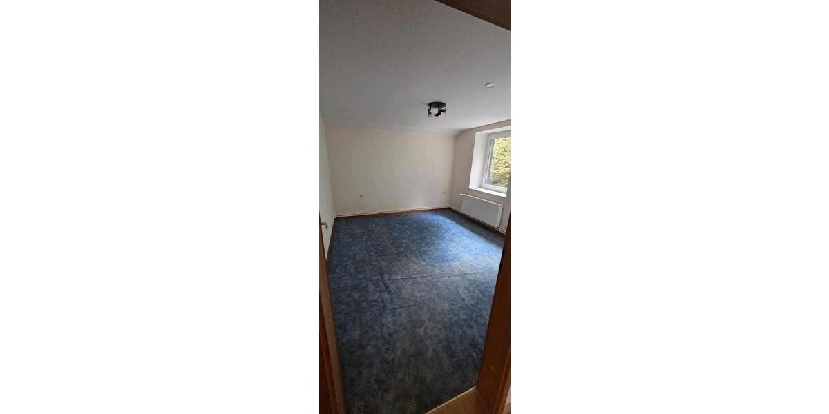 Etagenwohnung Nübel - 4 Zimmer, 104 m&sup2;, 1.200&euro; | Angebot:26234810