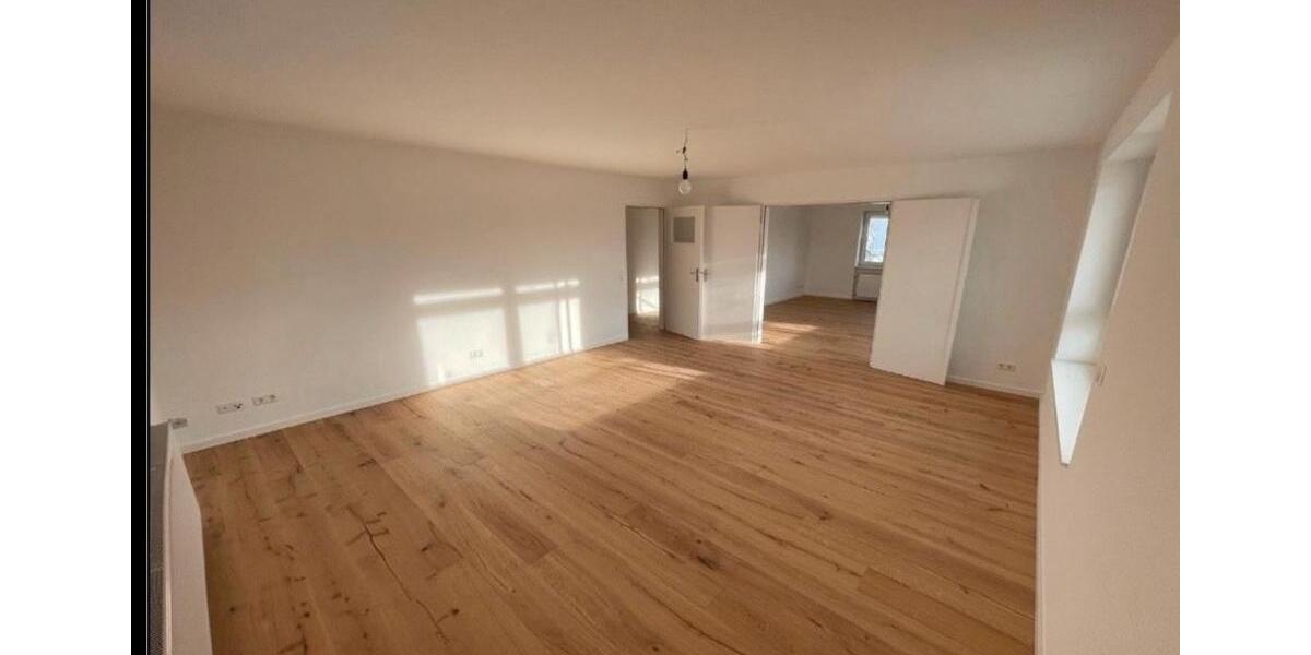 Etagenwohnung Karlsruhe Beiertheim-Bulach - 4 Zimmer, 120 m&sup2;, 1.920&euro; | Angebot:26699173