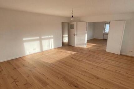 Wohnung Karlsruhe Beiertheim-Bulach - 4 Zimmer, 120 m&sup2;, 1.920&euro; | Angebot:26699173