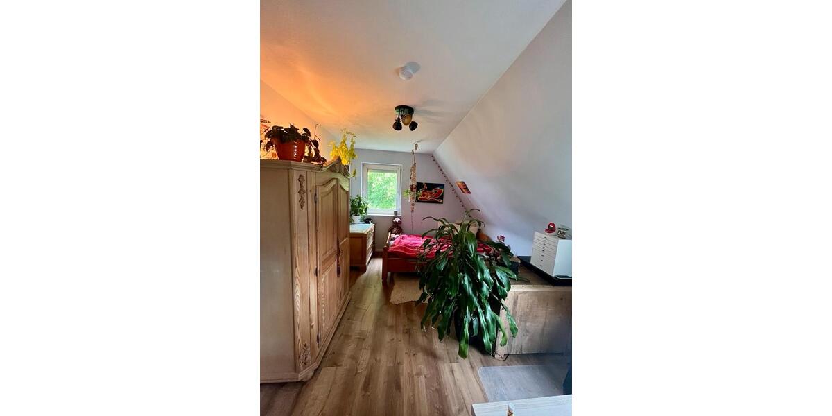 Zimmer im ersten Stock einer süßen Haus-WG mit Garten (Sanderau) 7 zimmer