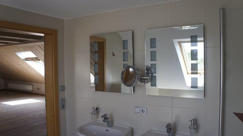 Dachgeschoßwohnung Gebsattel - 1 Zimmer, 71 m&sup2;, 660&euro; | Angebot:24946641