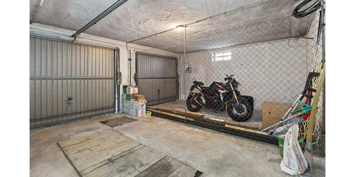 Teilmöblierte 5 Zimmerwohnung mit 2 Balkonen in Karlsruhe-Knielingen ab sofort zu vermieten 5 zimmer