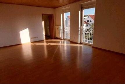 Wohnung Neuburg an der Donau - 3 Zimmer, 85 m&sup2;, 900&euro; | Angebot:25366174