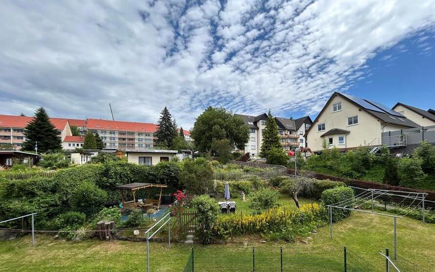 2 Monatskaltmieten sparen! Wohnen im Grünen!