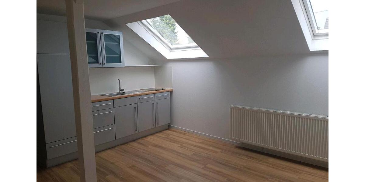 Dachgeschoßwohnung Dunningen - 2 Zimmer, 62 m&sup2;, 590&euro; | Angebot:25903836