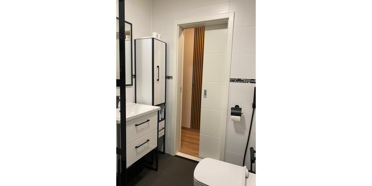 Erdgeschoßwohnung Kaiserslautern Bahnheim - 3 Zimmer, 100 m&sup2;, 1.300&euro; | Angebot:26023344