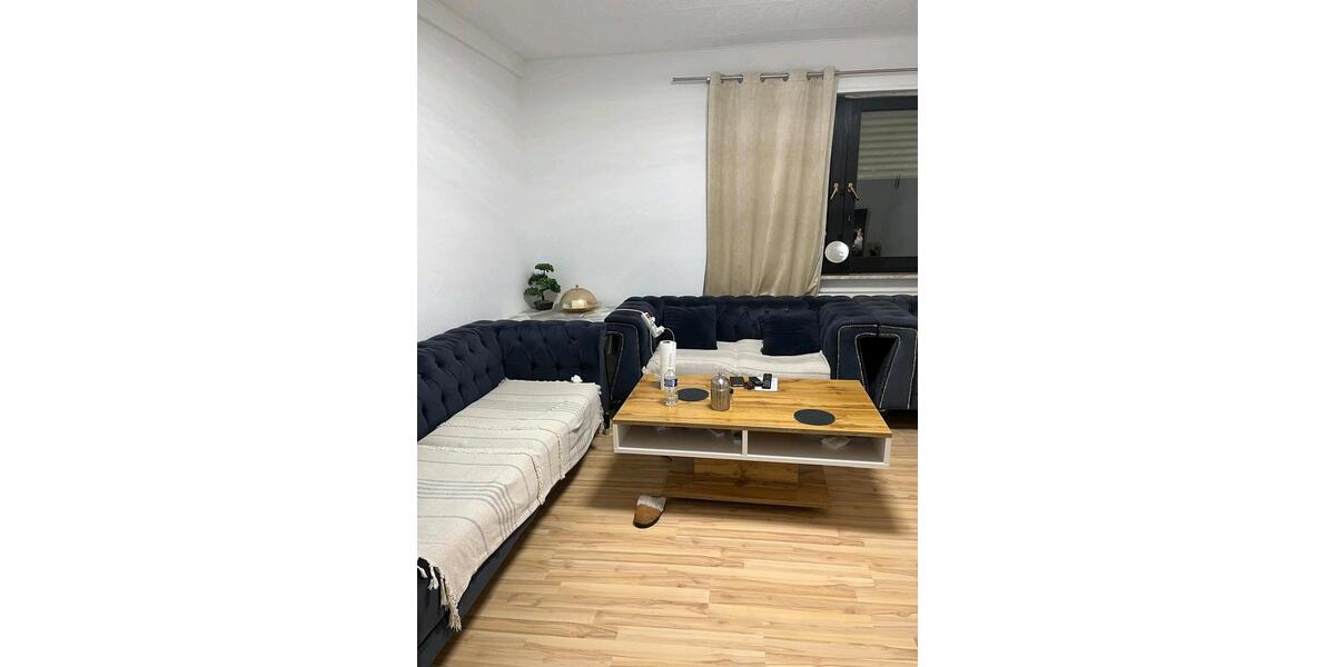 2 × 2 ZKB-WOHNUNG 2 zimmer