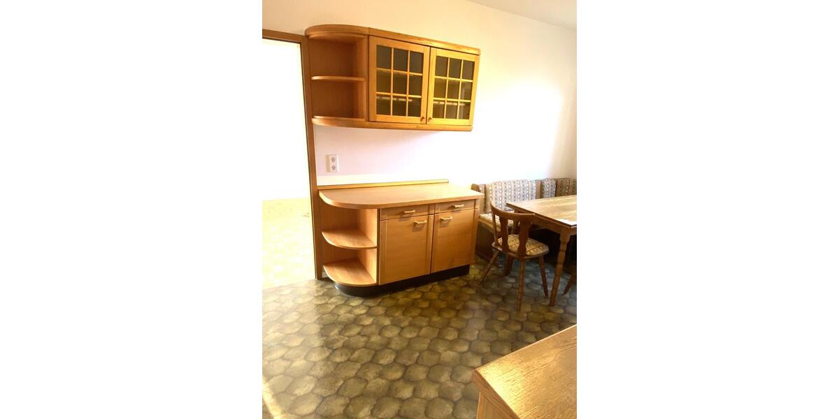 Erdgeschoßwohnung Wehretal - 4 Zimmer, 115 m&sup2;, 800&euro; | Angebot:25841075