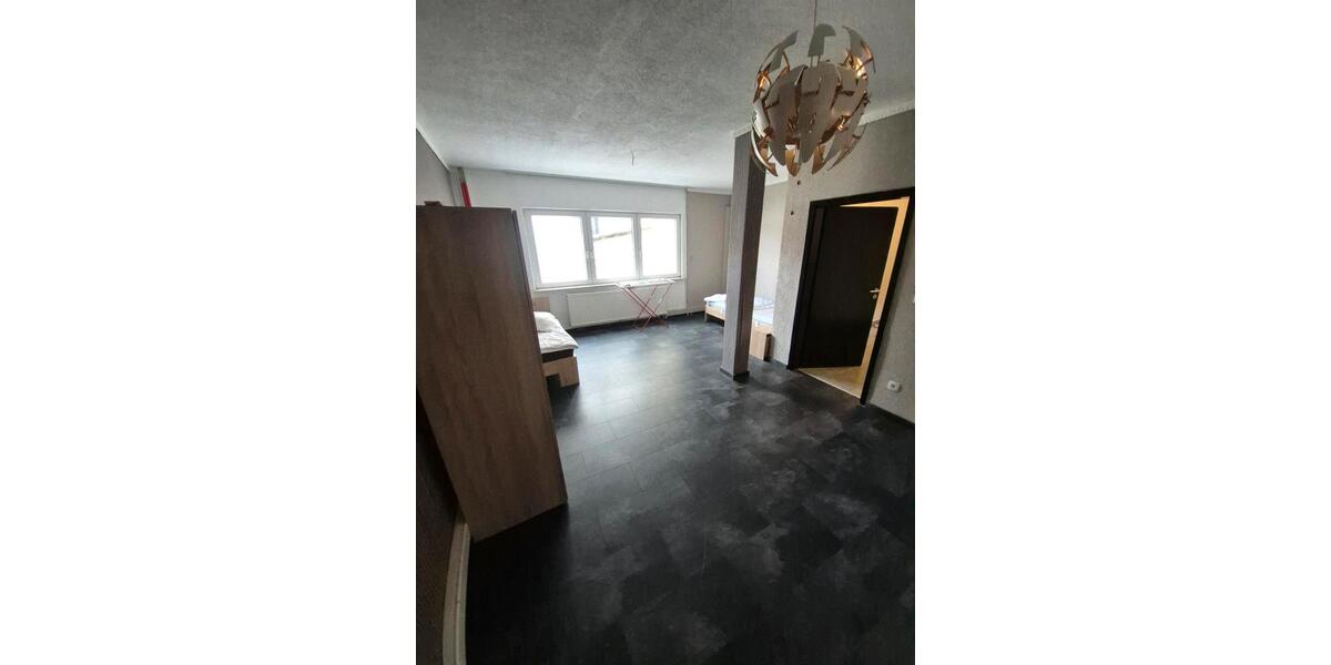 Wohnen auf Zeit Albstadt Gemarkung Onstmettingen - 8 Zimmer, 260 m&sup2;, 15&euro; | Angebot:25982168