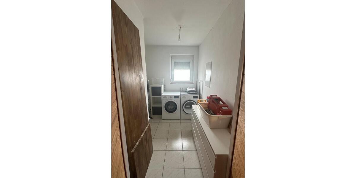 Etagenwohnung Wiesentheid - 4 Zimmer, 110 m&sup2;, 990&euro; | Angebot:26034272