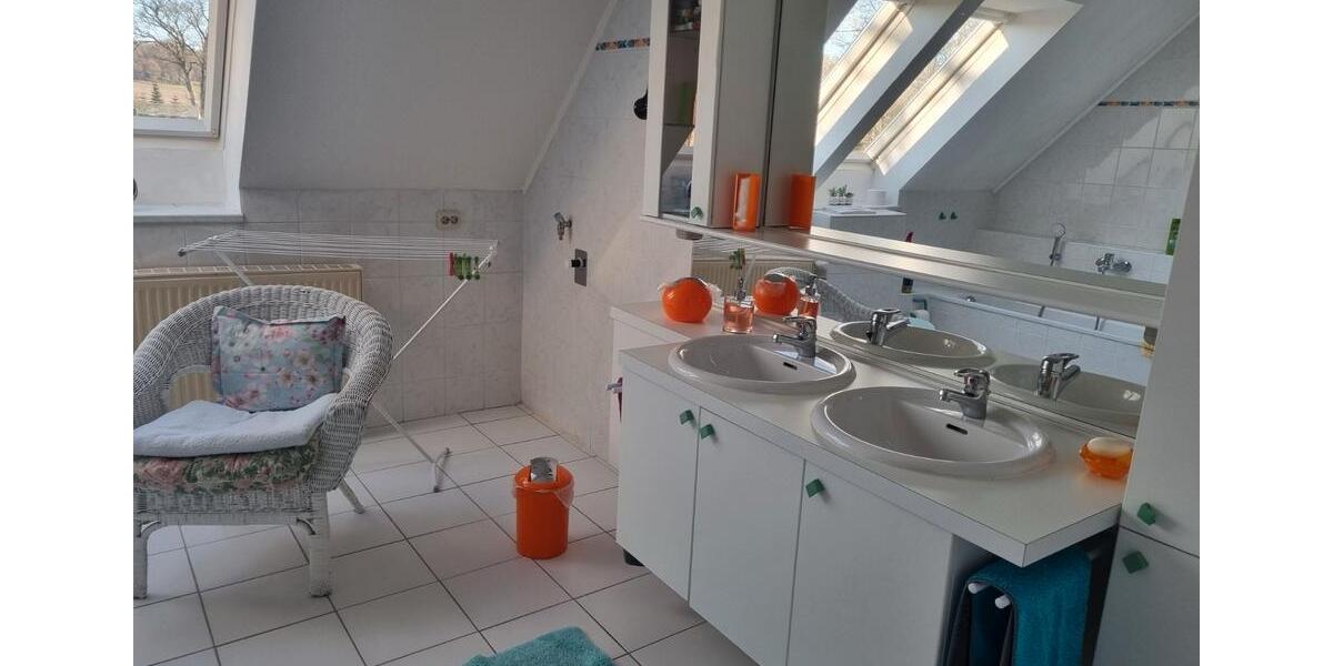 Dachgeschoßwohnung Bleckede - 3.5 Zimmer, 90 m&sup2;, 850&euro; | Angebot:26232215