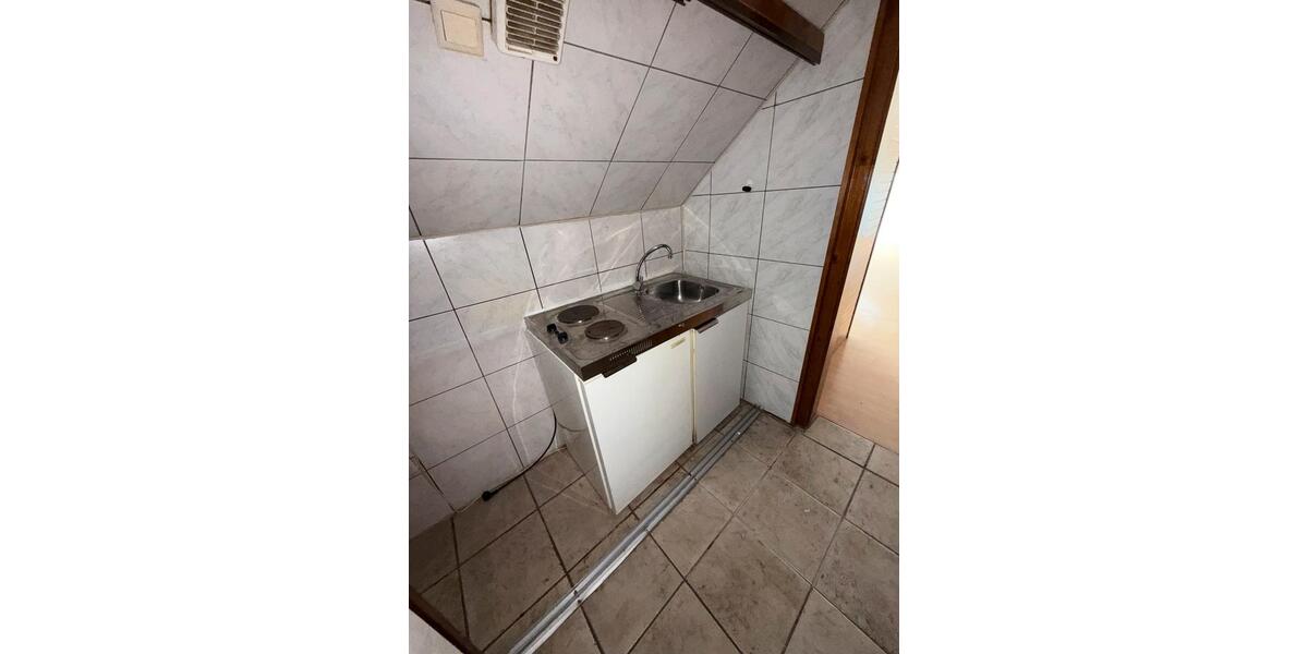 Dachgeschoßwohnung Schwelm - 2 Zimmer, 45 m&sup2;, 380&euro; | Angebot:26067195