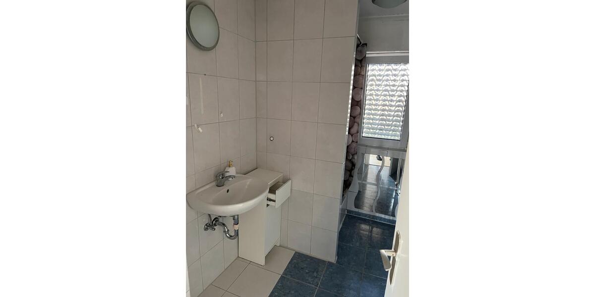 Erdgeschoßwohnung Ebersbach an der Fils - 3 Zimmer, 80 m&sup2;, 1.100&euro; | Angebot:26550327