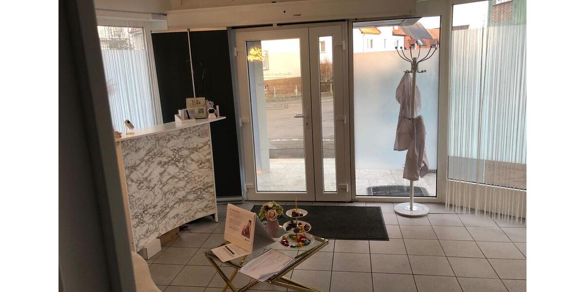 Gewerbeobjekt Trossingen - 700&euro; | Angebot:26469983