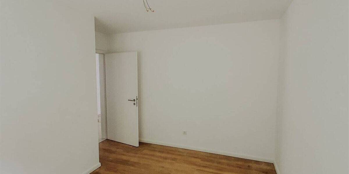 Etagenwohnung Drakenburg - 3 Zimmer, 76 m&sup2;, 915&euro; | Angebot:26867075