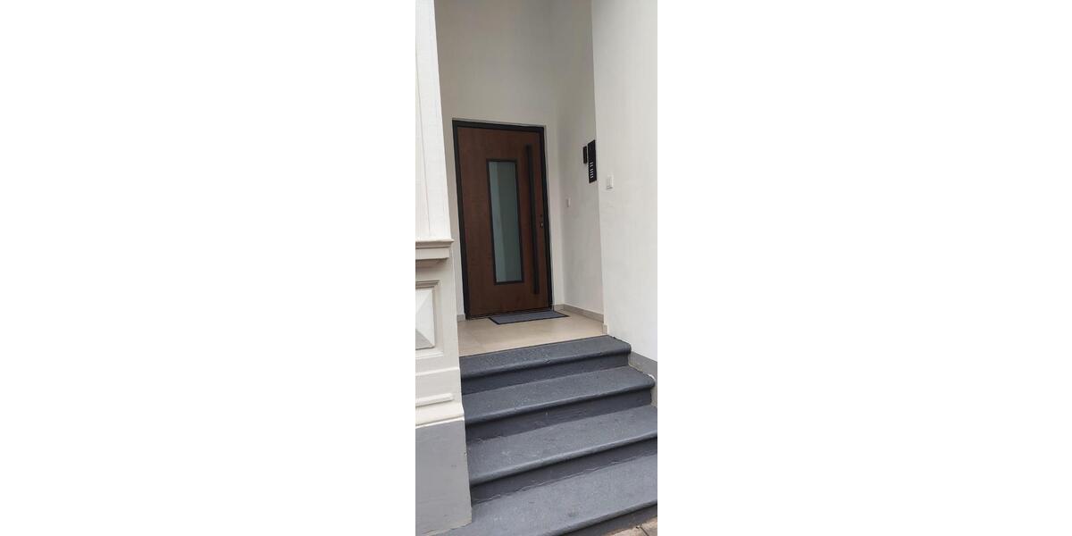 Etagenwohnung Mönchengladbach Süd - 2 Zimmer, 60 m&sup2;, 1.400&euro; | Angebot:26343017