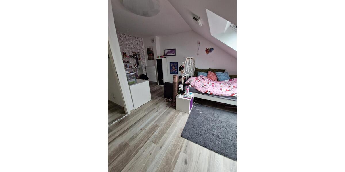 Schickes und geräumiges Reihenhaus in Regensburg Ost 5 zimmer