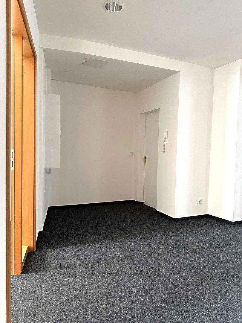 Ladenlokal in bester City-Lage, ideal für Einzelhandel, Dienstleister oder Start-ups zimmer