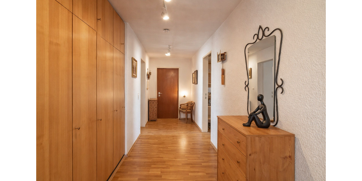 Etagenwohnung Bad Dürrheim - 3.5 Zimmer, 106 m&sup2;, 950&euro; | Angebot:25332665