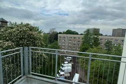 Wohnung Dessau - 4 Zimmer, 99 m&sup2;, 1.190&euro; | Angebot:26806824