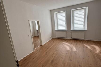 Wohnung Hof Altstadt - 3 Zimmer, 63 m&sup2;, 700&euro; | Angebot:25936502