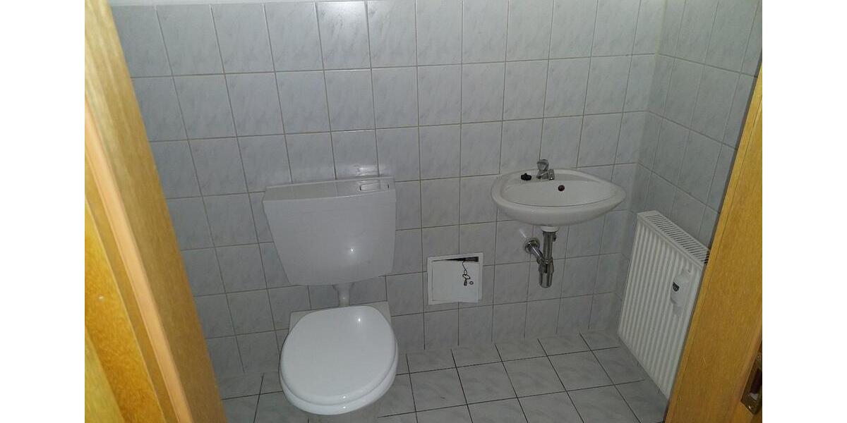 Etagenwohnung Roßwein - 3 Zimmer, 83 m&sup2;, 458&euro; | Angebot:23333830