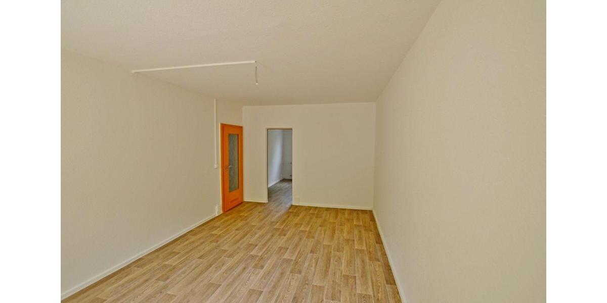 Erdgeschoßwohnung Sangerhausen - 2 Zimmer, 51 m&sup2;, 353&euro; | Angebot:26379993