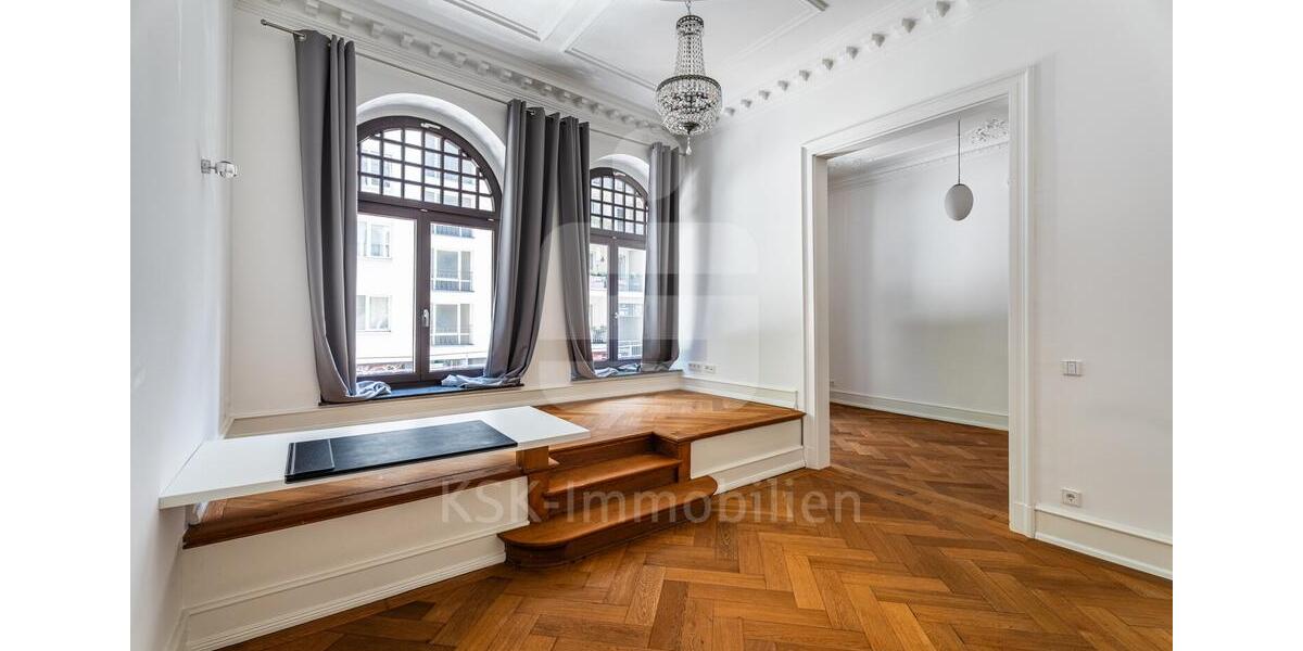 Rarität – Exklusive Altbauwohnung mit ca. 210 m² in Bestlage des Belgischen Viertels zimmer