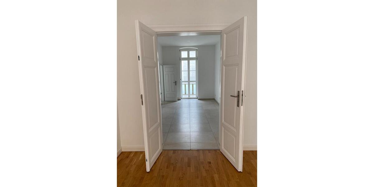 Etagenwohnung Görlitz - 5 Zimmer, 140 m&sup2;, 1.106&euro; | Angebot:26336151