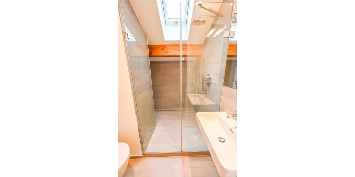 Dachgeschoßwohnung Berchtesgaden - 3 Zimmer, 75 m&sup2;, 935&euro; | Angebot:25923408