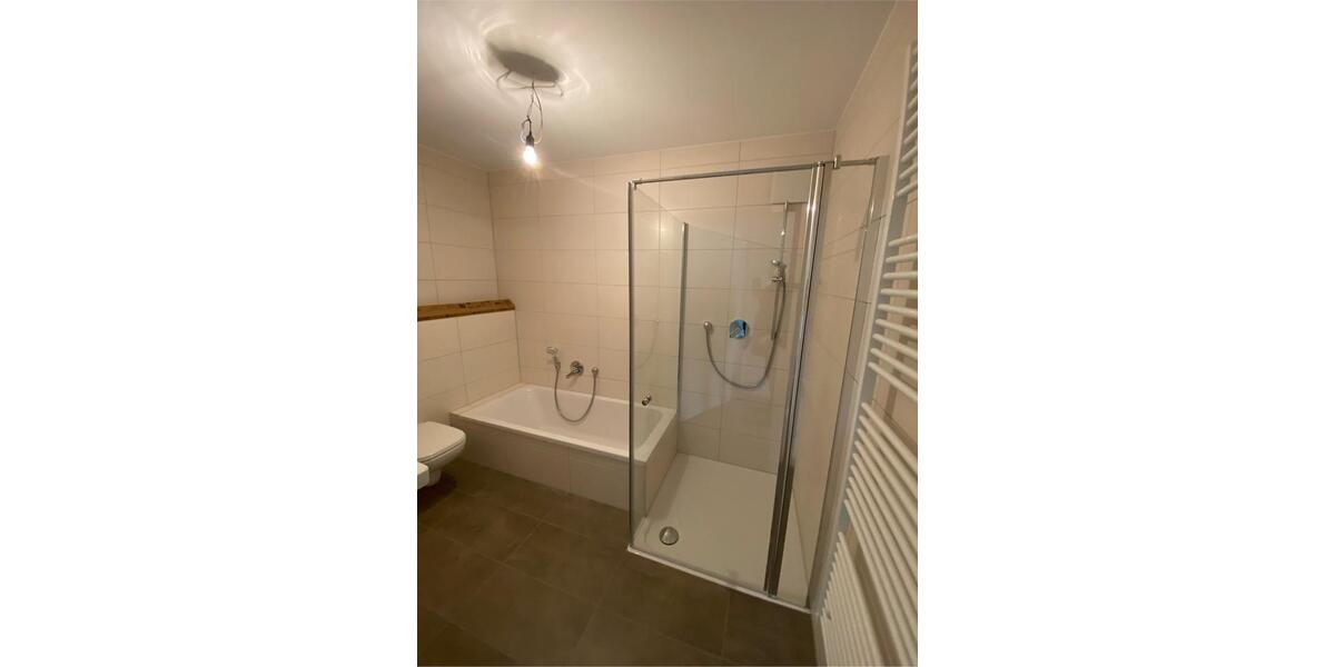 Etagenwohnung Erlenbach am Main - 3 Zimmer, 81 m&sup2;, 1.050&euro; | Angebot:24846568