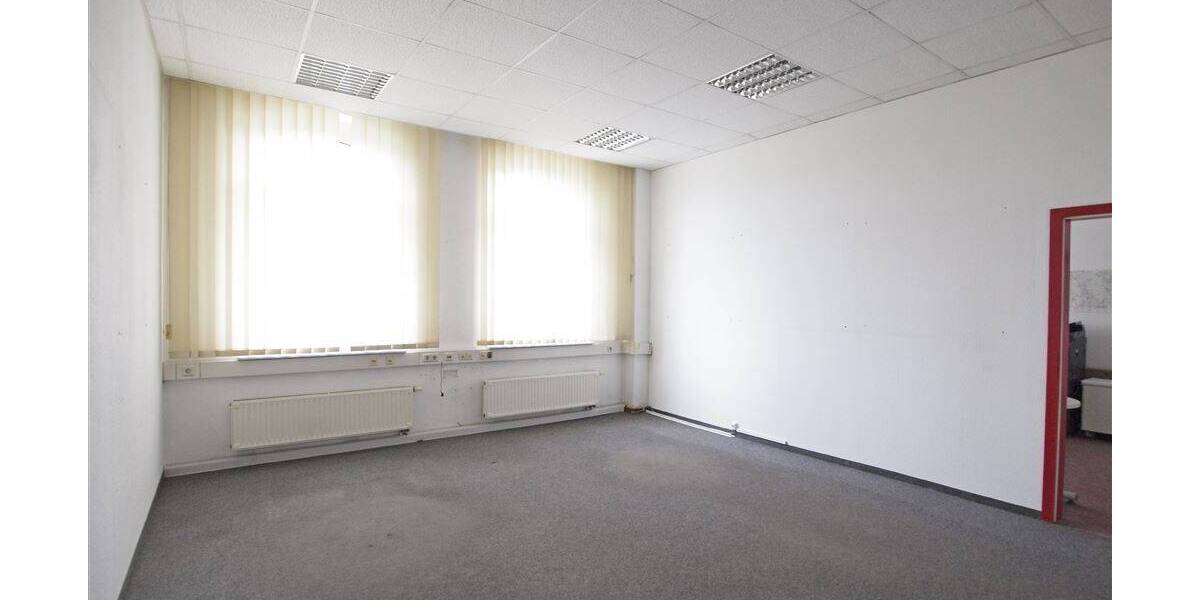 Gewerbeobjekt Frankenberg Frankenberg - 5 Zimmer, 180 m&sup2;, 1.170&euro; | Angebot:25689457