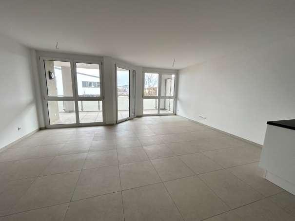 Erdgeschoßwohnung Jestetten - 2 Zimmer, 79 m&sup2;, 1.020&euro; | Angebot:26439158