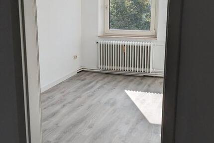 Wohnen auf Zeit Osnabrück Hellern - 3 Zimmer, 13 m&sup2;, 420&euro; | Angebot:26661721