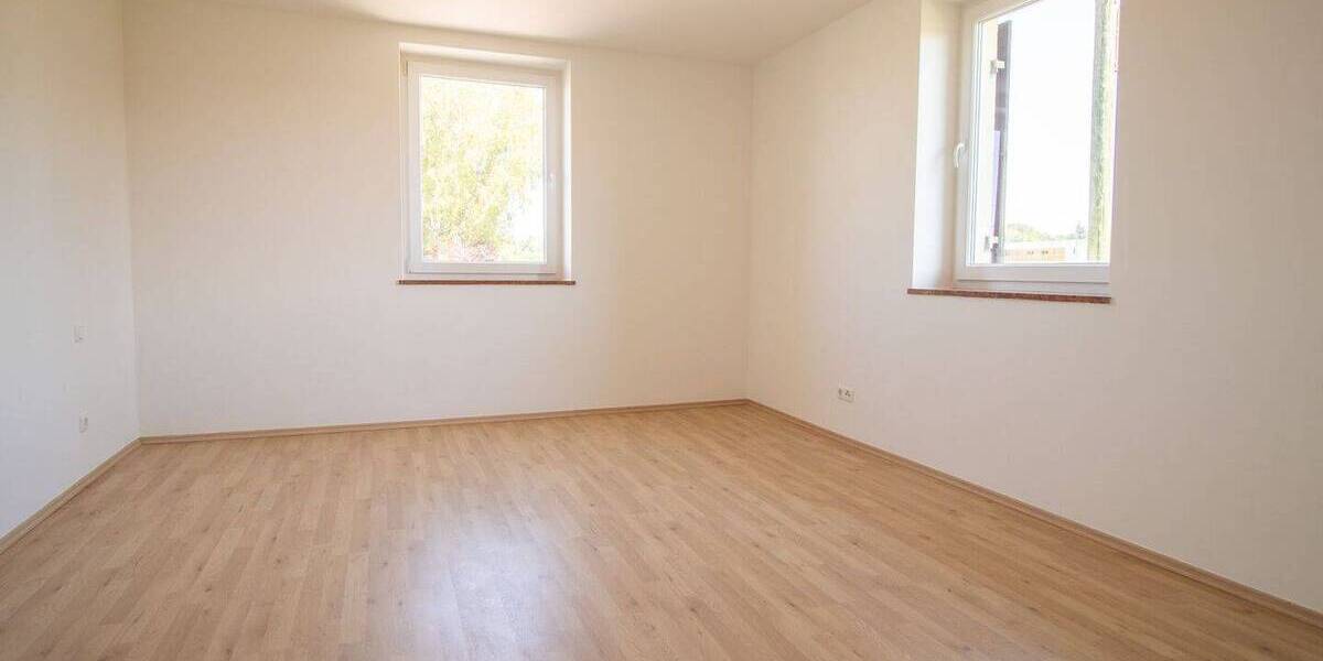 Etagenwohnung Peiting - 4 Zimmer, 126 m&sup2;, 990&euro; | Angebot:26804805