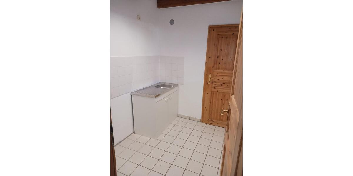 Etagenwohnung Huy - 2 Zimmer, 43 m&sup2;, 245&euro; | Angebot:25891818